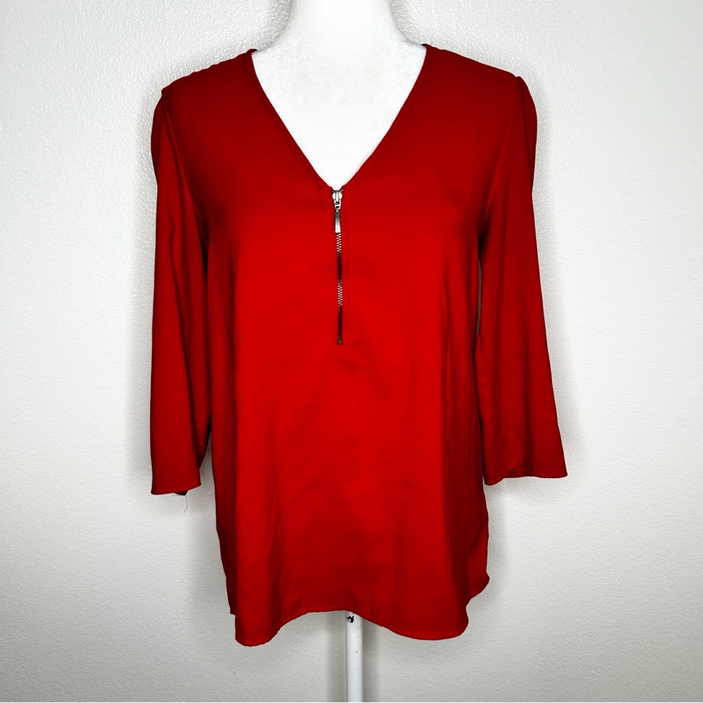 Express Womens Red Satin V-Neck Half Zip High-Low Stretch Blouse Top Size M